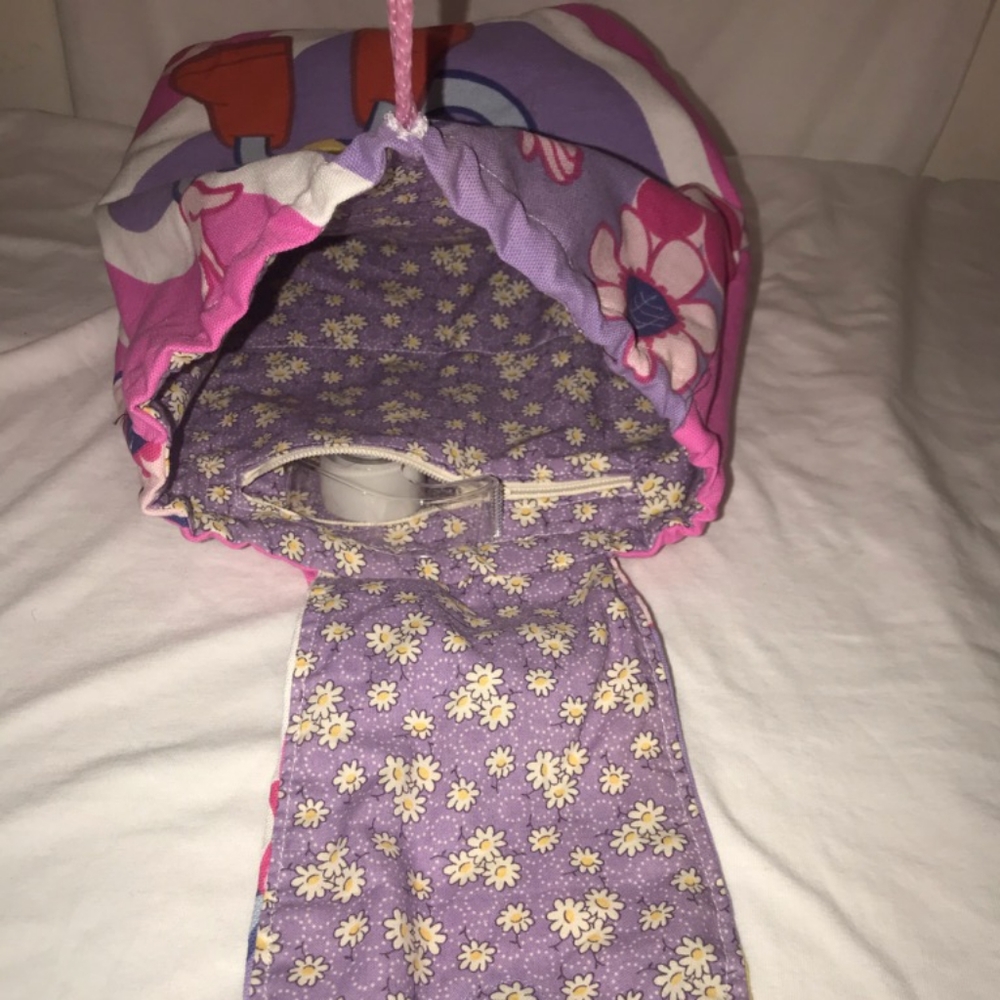 Backpack - Picture 5 of 6